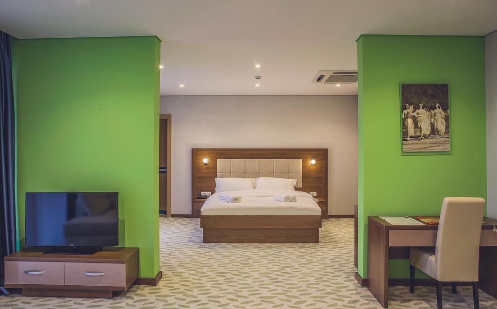 Hotel Franca 바르 객실 사진